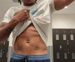 Palm Springs escorts - Palm Springs Male Escort — 8 Inch, Clean-Shaved, Travel Handsome BBC Thug