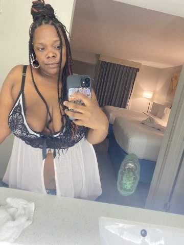 Atlanta Female Escort — Throat Goat & Throat-Focused Specials - 1