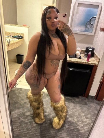 Thick Curvy Blasian Female Escort — Throat Goat - 1