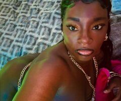 Tampa Late-Night GFE Escort — Green Eyes, Flirty Teasing - Image 3