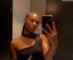 Inland Empire escorts - Petite Wet CreamPie & Creampie Outcalls — CarPlay