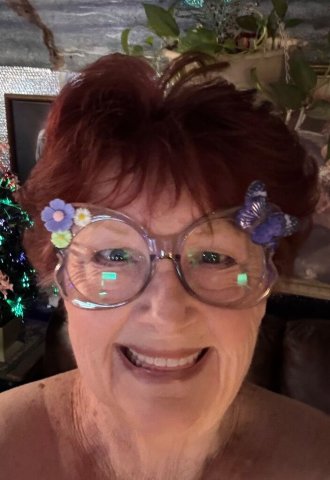 Mature & Vibrant Woman — Fort Worth Phone Play - 1