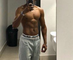 Discreet Indianapolis Male Escort for Incall/Outcall - Image 2