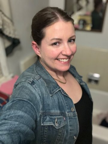San Fernando Valley CA Outcalls — Squirting Bunny (41) Milf - 1