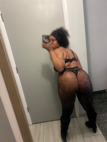 Richmond VA Upscale Companion — Early Morning “Expresso” Play, Fetish Friendly (Serious Inquiries Only) — 28 - 1