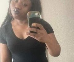 Raleigh-durham escorts - Incall & Outcalls — Mature, Down-to-Earth Female Escort (Raleigh-Durham)
