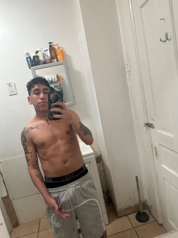 Miguel — Male Escort en el Sur de Chicago y Cicero - 1
