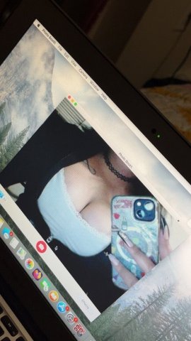 Seattle Female Escort — Outcall or Duo/Solo Incall style visits - 1