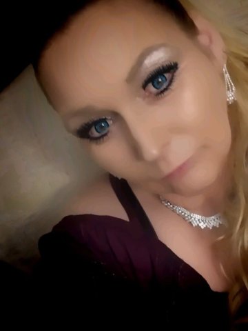 Kansas City Female Escort — Intimate BBBJ, Greek, GFE + MSOG (In-calls 200 / Outcalls 250) - 1