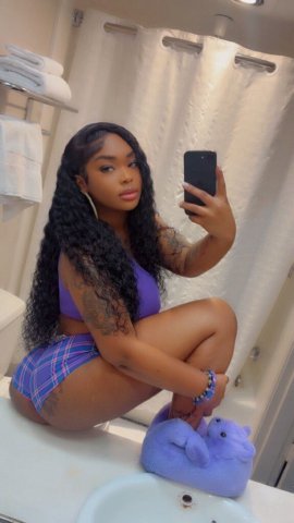 Skyy (26) — Palmdale/Lancaster Facetime Verification - 1