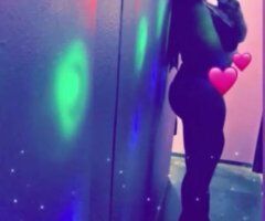 Houston FEMDOM — massage, facial, pegging-friendly - Image 4