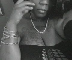 Incall Only — 4'11 Thick Redbone with Deep Throat - Image 2