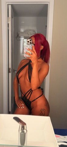 Fort Lauderdale Petite Female Escort — German/Black, Discreet FaceTime - 1
