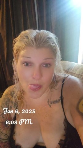 Reno, NV Incall Female Escort — In-my-sheets sessions - 1