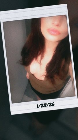 AllysonKate X'perience — Petite 42-Year-Old Outcall (Sacramento) - 1