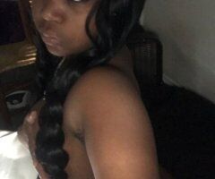 St. Louis escorts -  Outcall only — 25 • massage w/ happy ending, couples & 2 girls