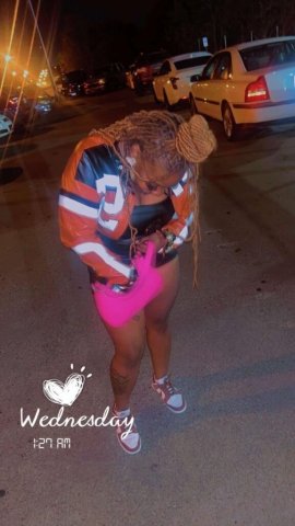 Dallas Funsize Chocolate Female Escort — Outcalls & Incalls - 1