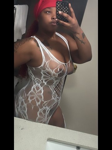 Mouse in Memphis, TN — soft thick wet pussy & deep throat - 1