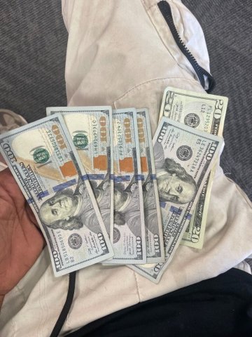 Phoenix Outcalls — 6'2 Male Escort (10 inches) - 1