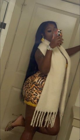 Lake Charles LA Female Escort — Soft, natural booty call - 1