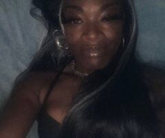 Long Beach CA Milf Entertainment — Full Service Hourly, Quick Visits & Out Calls - Image 4