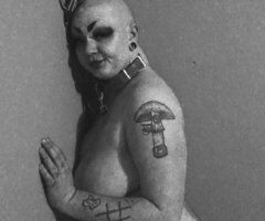 Philadelphia Goth Punk Succubus—Kink/Fetish Friendly Switch - Image 2
