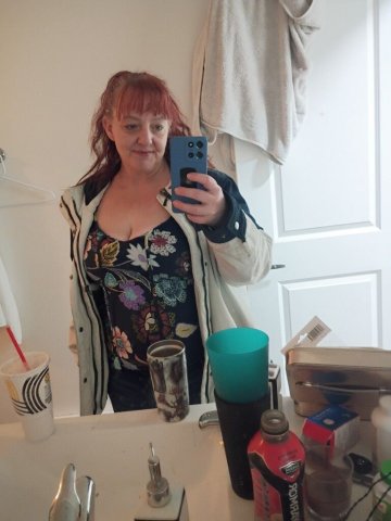 Portland Curvy Redhead Female Escort (Outcall Appointments) - 1