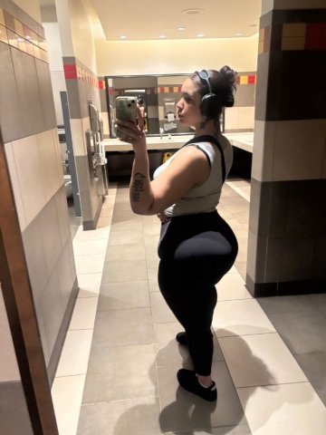 St. Louis Area Incalls — Sky (Non-Nude Verification) - 1