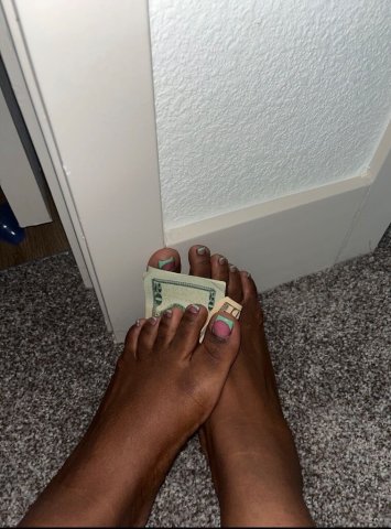 Kansas City MO Exotic Outcall — Don’t Miss This - 1