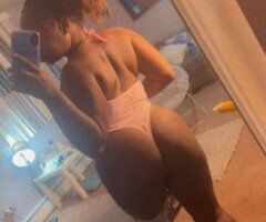 Dayton Female Escort — Discreet In-Call Sessions - Image 2