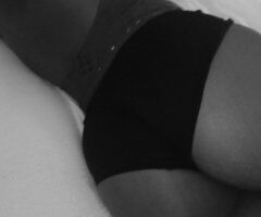 Columbia SC Female Escort — Peach Brandy Baby (36C) - Image 4