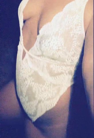 Detroit Michigan Escort — Outcalls & Cardates in Your Car - 1