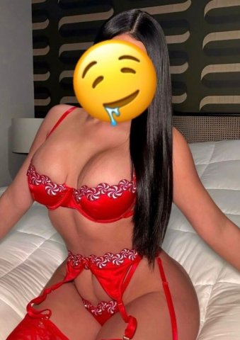 Latina papi — servicio completo y extras - 1
