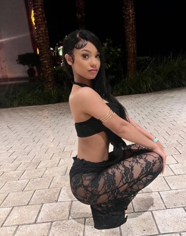 Hot & ready in Louisville — guaranteed satisfaction, real pics - 1