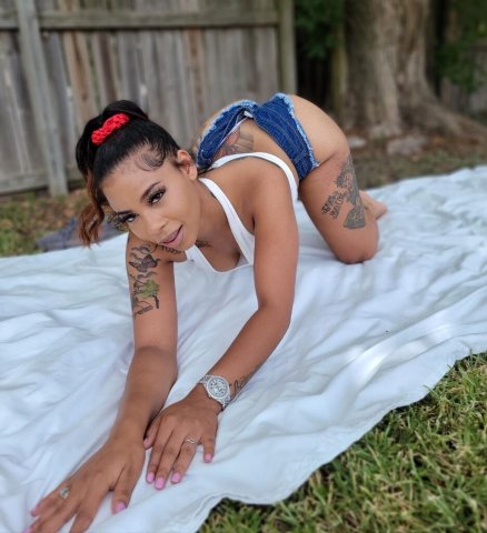 Lexii (24) — Nightly Phone & FaceTime Teasing, Real “Jewellthejefa” Snapchat - 1