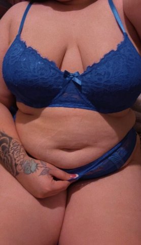 Latina Female Escort in Charlotte — Fun-Sized - 1