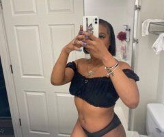 Manhattan NY Female Escort — Chocolate Wonderland sensual sessions - Image 4