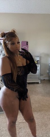 Zuri in Monterey — Private Female Escort (No GFE, No PSE) - 1