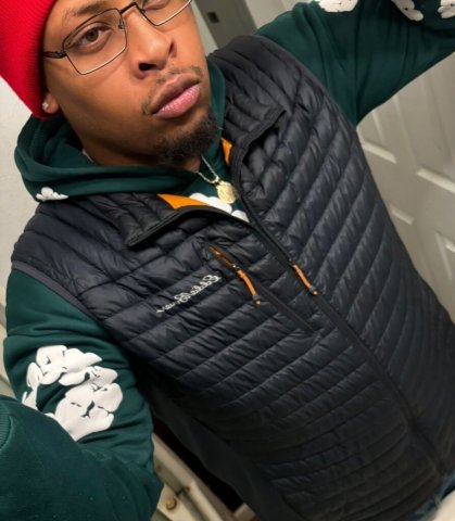 Mr.B — Luxury Experience Male Escort in Tacoma, WA (Full Assisted Shower & Massage) - 1