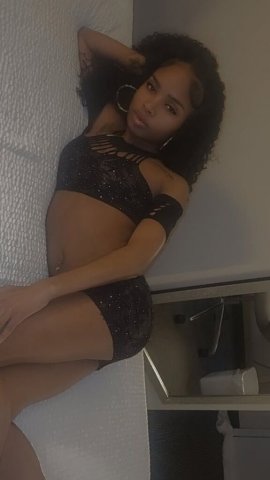 Washington D.C. Jamaican Petite Escort — Short-Time Play - 1