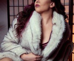 Dallas Area Female Escort — Sensual Massage & Full Service - Image 3