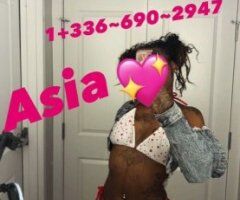 Greensboro NC Upscaled Ebony Escort — Slim, thick, video verified - Image 2