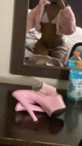 Long Beach, CA Quickie Female Escort — in-calls in Lynwood - 1