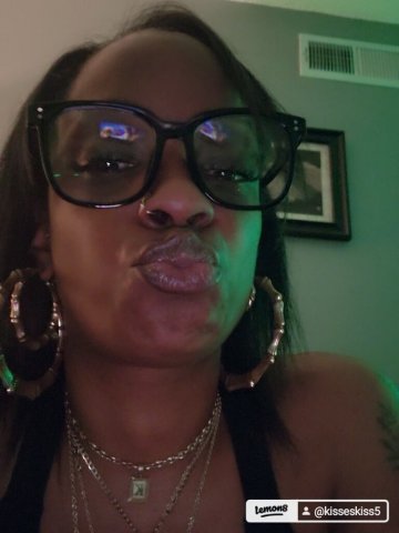 Los Angeles Female Escort — 32B cup, slim 5'4 120 lbs, 100 roses 30min incall - 1