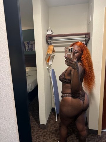 Fort Myers Female Escort — Country Breed Body, Outta Town Meets - 1
