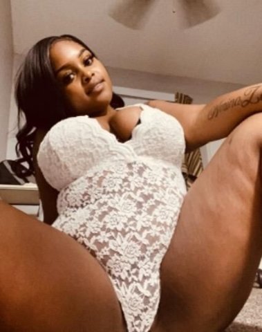 North Bay CA Late Night Outcall & Cardate Female Escort - 1