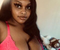 North Bay CA Late Night Outcall & Cardate Female Escort - Image 4