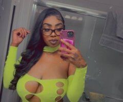 Turn me on Tuesday — petite curvy Dallas escort - Image 2