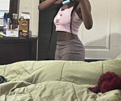 St. Louis escorts - St. Louis, MO Female Escort — Deep Throat + Incalls Unavailable