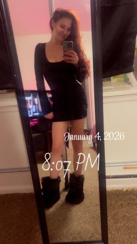 Nikki here — Cincinnati female escort, discreet time sessions - 1